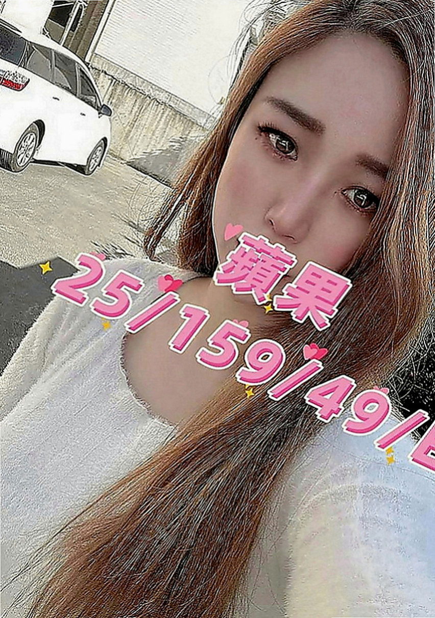 新店外送茶：小敏 |粉嫩學生妹|166cm|48kg|C罩杯|20歲|十足不會趕時間小隻馬可以配合很多姿勢 身體敏感易濕