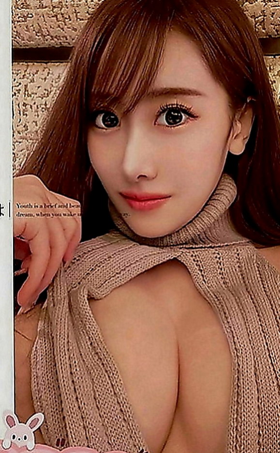 土城油壓：心桐 |美容師|166cm|52kg|E罩杯|18歲|嬌小可愛的大波奶 皮膚滑嫩  敢玩無套 配合跳蛋 性欲強