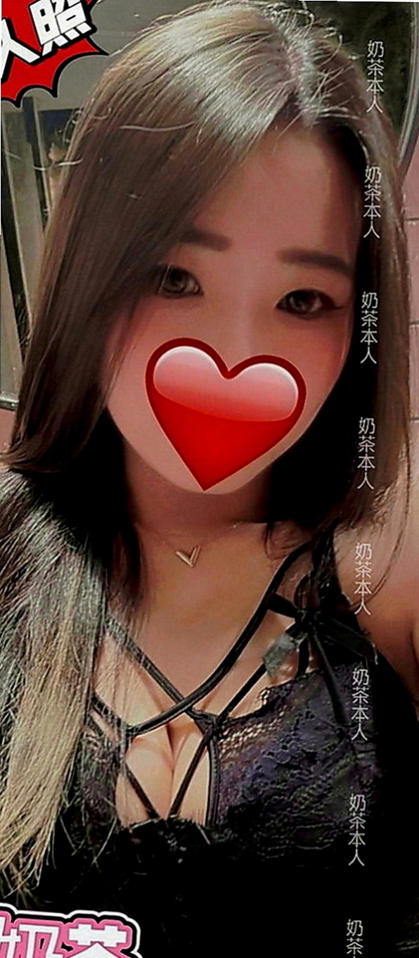 台中外送茶|叫小姐：丫頭 |模特|170cm|47kg|E罩杯|21歲|床上是一隻誘惑人的小妖精
